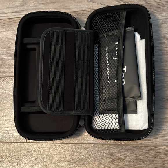 Nintendo Switch Lite Case + 2 Screen Protectors - Picture 3 of 4